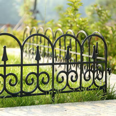 Large Decorative Garden Fence Outdoor Coated Metal Rustproof Landscape Wrought Iron Wire Border Folding Patio Bendable Fence 10 best sales iron fence - №4