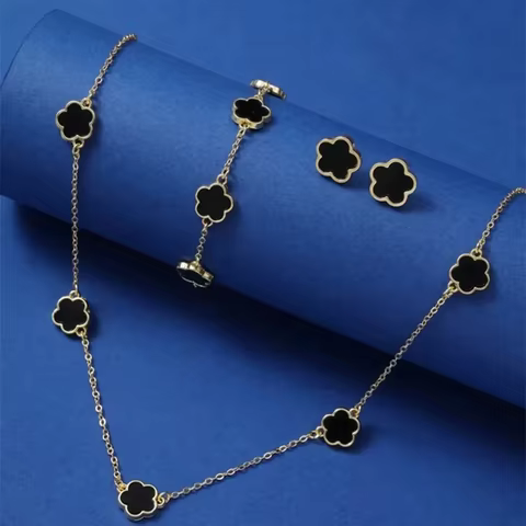 Lucky Five-petal Flower Five-leaf Clover Bracelet Earrings Necklace Three-piece set for woman Stylish Accessories Party Jewelry 6 best sales y2k earrings set - №1
