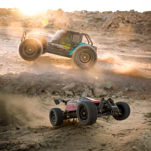 16103PRO 2.4GHz 70KM/H Professional RC Car: Brushless Motor, 1:16 Scale 4WD High-Speed Off-road Climbing Vehicle Wtith LED Light 10 best sales 1 16 rc car - №4