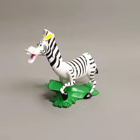Movie Disney Madagascar Animal Lion Zebra Giraffe Collection Figures Boys Toys Gifts Model Dolls 12 best sales madagascar toy - №6