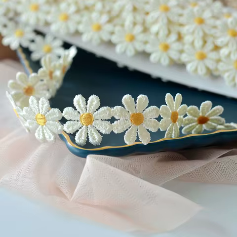 2.2CM Wide White Cotton Embroidered Daisy Lace Appliques 3D Flowers Fabirc Collar Neckline Trim Ribbon Dress Hats Sewing DIY 10 best sales embroidered trim - №9