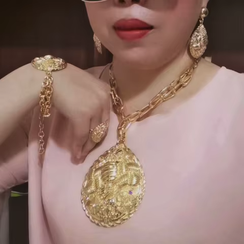 2022 Hot Selling Brazilian Dubai Italian Gold Plated Jewelry Women's Wedding Party Banquet Big Pendant Jewelry Sets FHK13725 10 best sales brazilian gold jewelry set - №3
