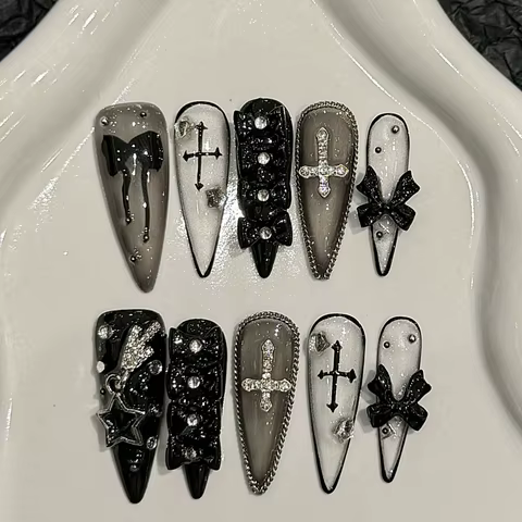 8 best sales black stiletto nails - №7