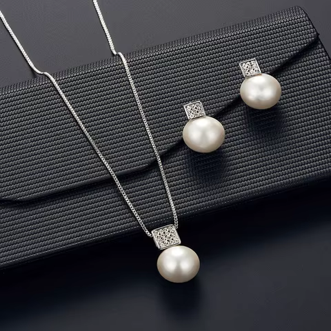 12 best sales crystal necklace set - №8
