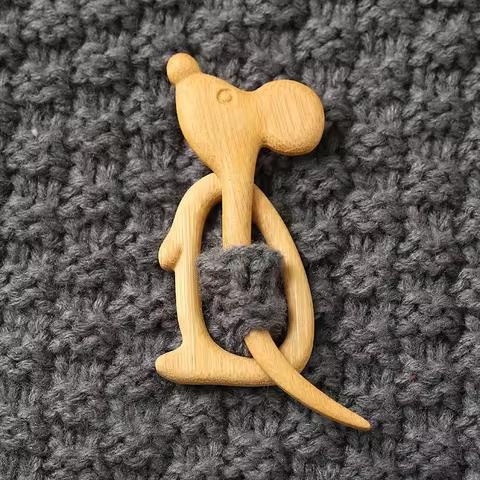 Brooch Pin With Wooden Animal Pattern Diy Craft Badge Cartoon Pin Funny Cute Shawl Pin Scarf Buckle Clasp Pins Jewelry Gift 10 best sales wooden brooch - №1