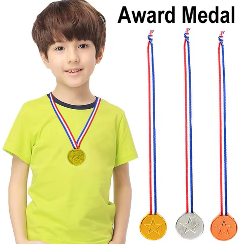 10/20Pcs Plastic Gold Winner Award Medals Kids Birthday Party Favors Sports Game Prize Toys Soccer Football Party Pinata Filler 8 best sales medals - №1