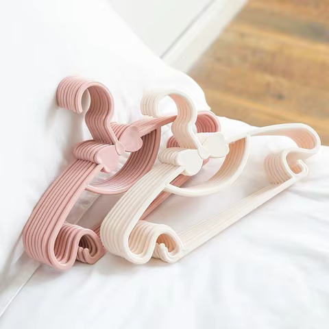 10pcs Baby Clothes Racks Portable Plastic Towel Display Scarfs Hangers Kids Clothing Organizer Windproof Children Coats Hanger 6 best sales hangers baby - №6