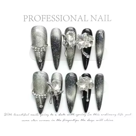8 best sales black stiletto nails - №8