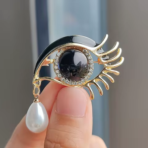 Brooches For Women Rhinestone Enamel 4-color Eyes Office Causal Brooch Pins Gifts Waterdrop Crystal Eyes 10 best sales gold star brooch - №2