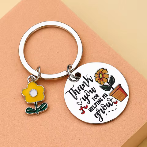 Thank you for helping me with my keychain, thank you to the teacher, and the best gift for family and friends 10 best sales thank you gifts - №10