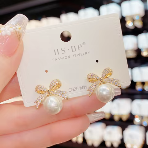 8 best sales earrings glitter - №1
