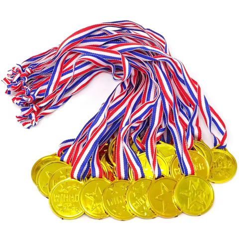 10/20Pcs Plastic Gold Winner Award Medals Kids Birthday Party Favors Sports Game Prize Toys Soccer Football Party Pinata Filler 8 best sales medals - №3