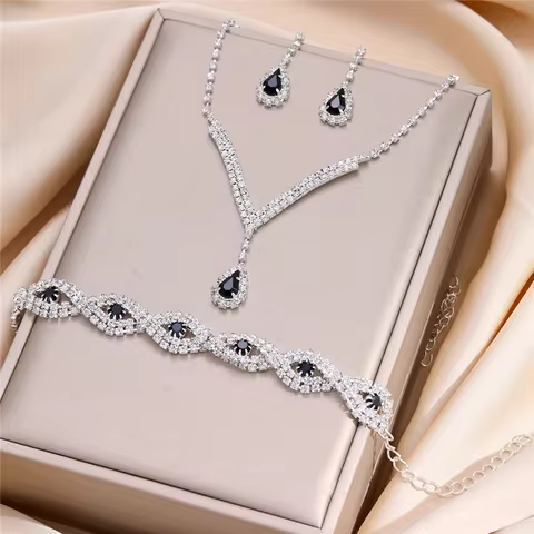 12 best sales crystal necklace set - №9