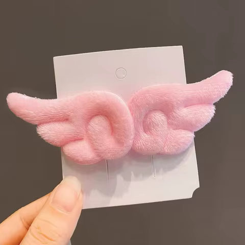 2Pcs Sweet Angel Wing Plush Hair Clips Girl Bangs Cute Hairpin Simple Hairclip Ornament Fashion Hair Accessories Side Clip 8 best sales angel accessories - №3